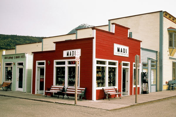 Commercial store with red exterior walls